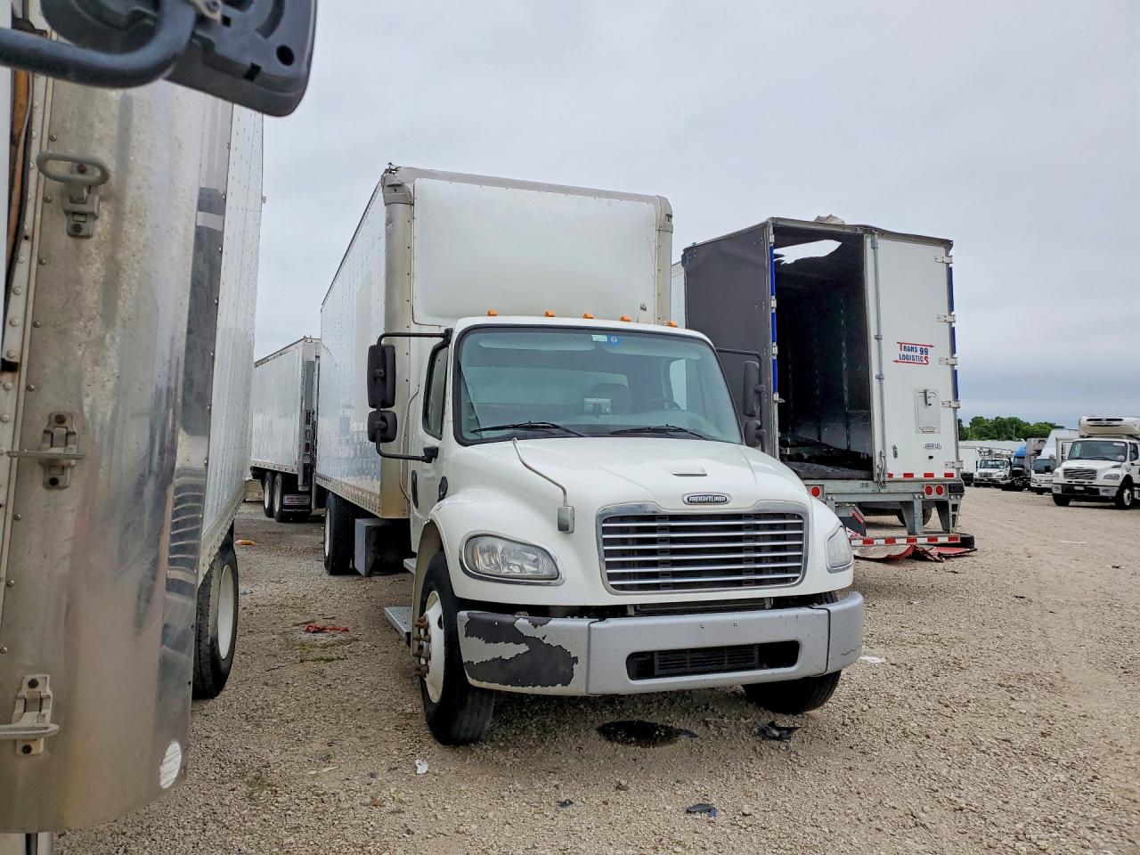 2017 FREIGHTLINER All other VIN 1FVACWDT8HHJH6987 photo 4