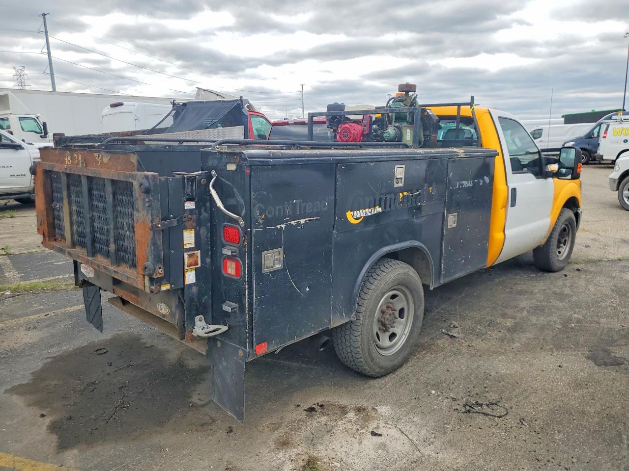 2015 Ford F350 VIN 1FDRF3E68FEB95616 photo 3