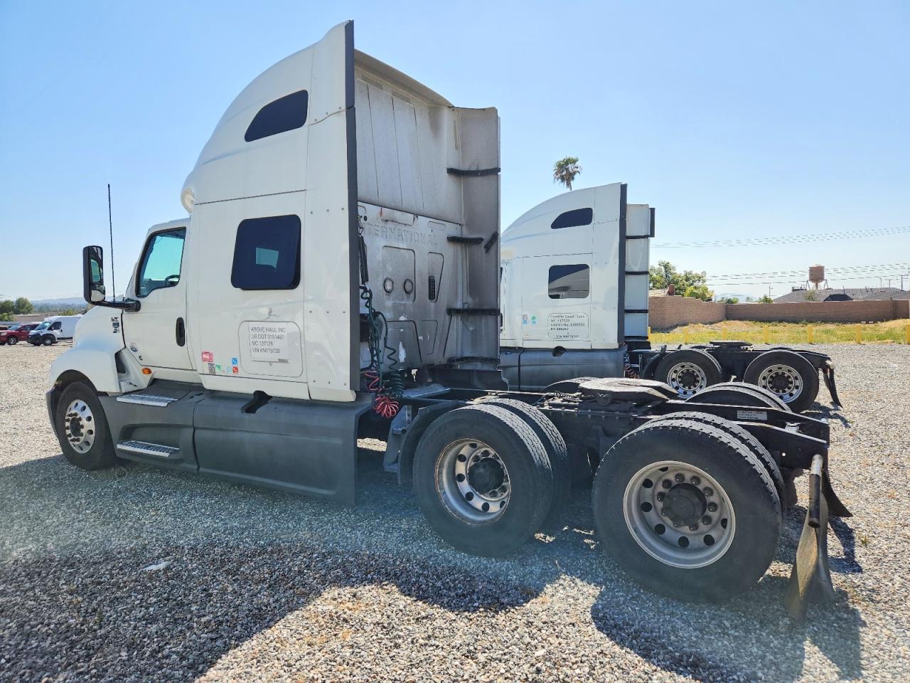 2019 International All other VIN 3HSDZAPR4KN179730 photo 3