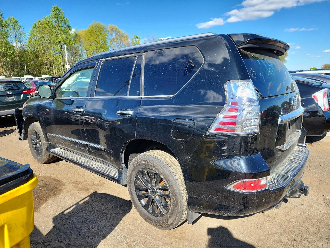 2019 Lexus Gx VIN JTJBM7FX5K5240397 photo 2