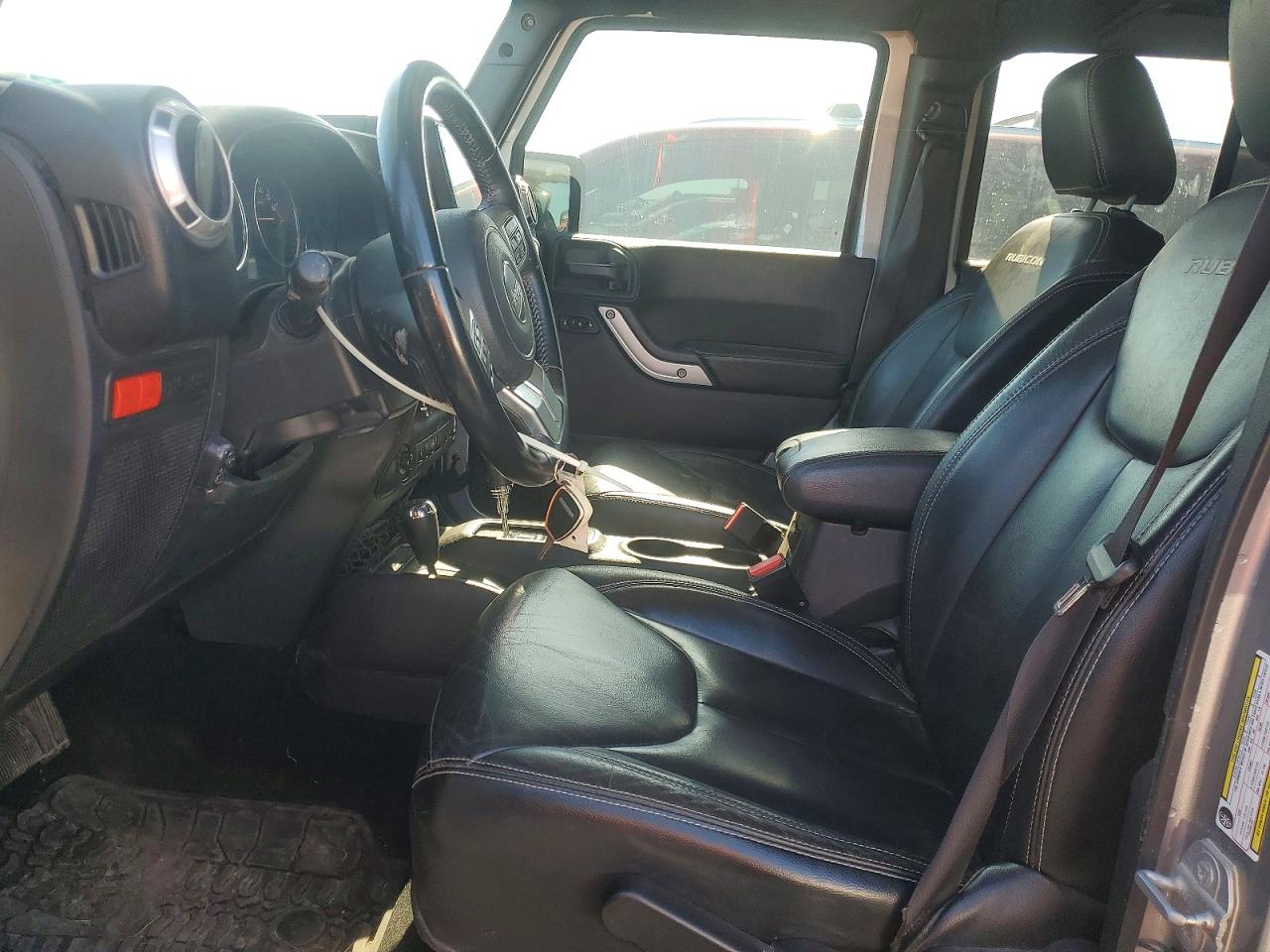 2017 Jeep Wrangler / VIN 1C4BJWFG2HL528615 photo 7