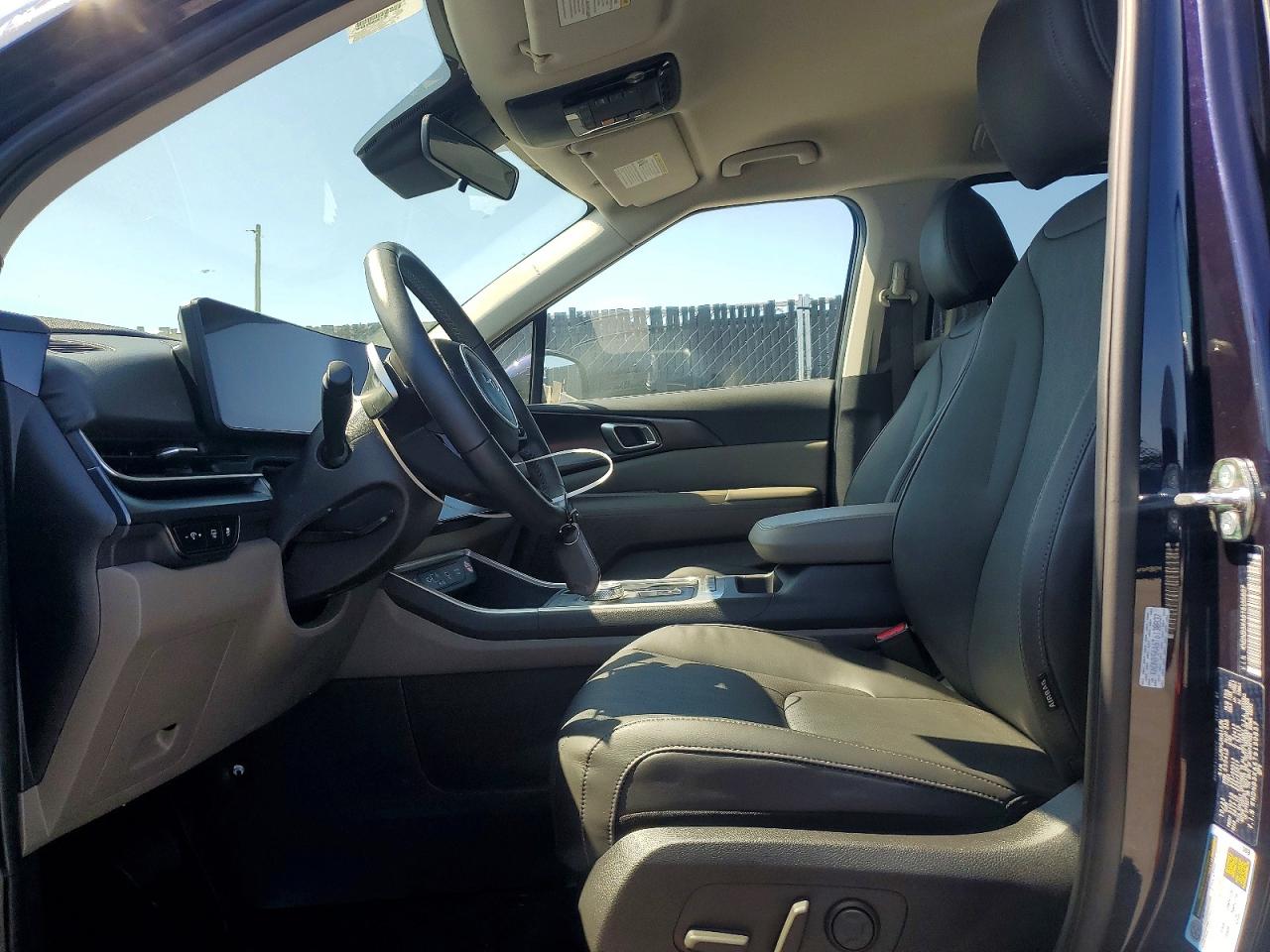 2026 Kia All other VIN KNDNB5KA6T6130837 photo 7
