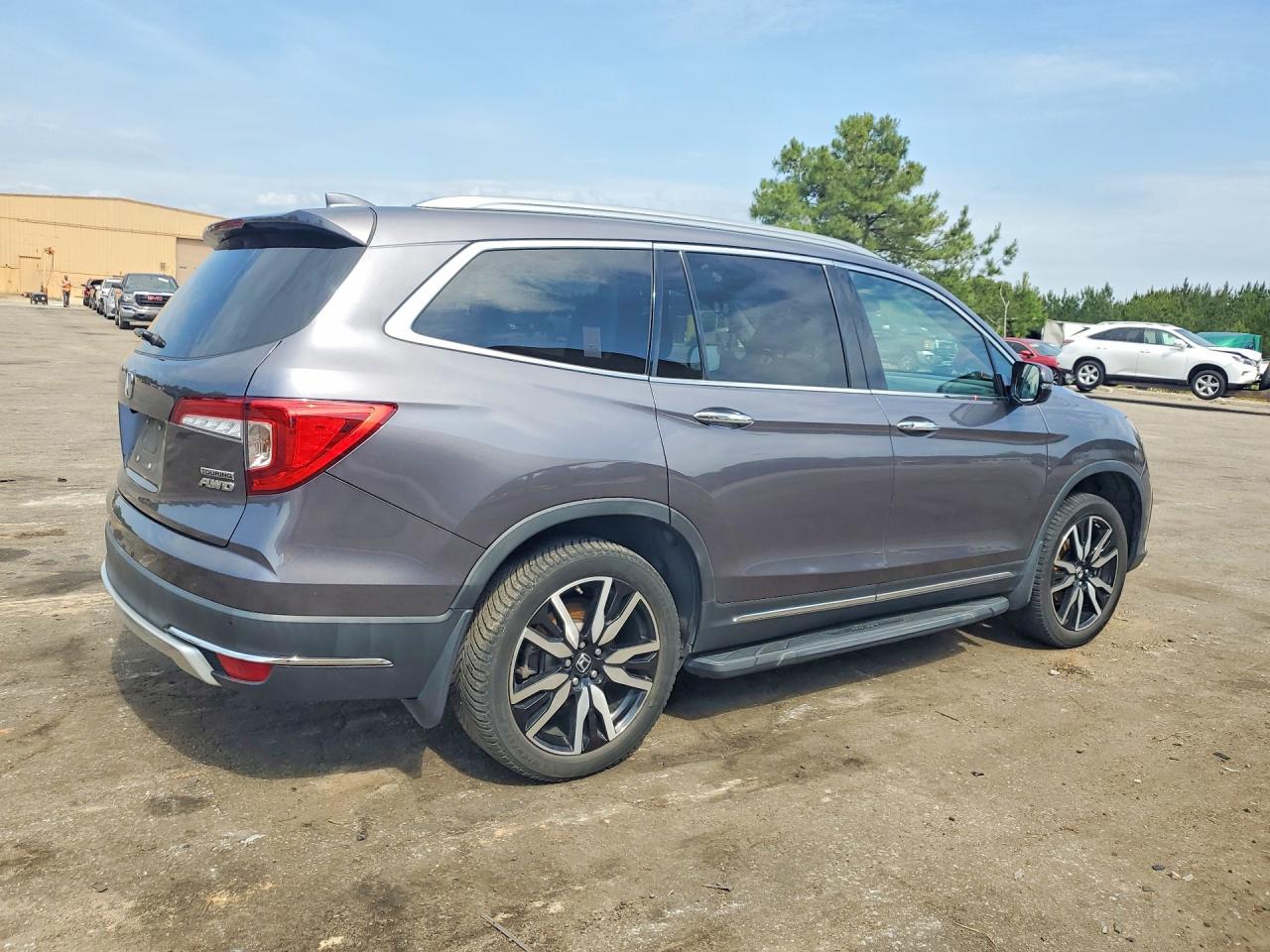 2020 Honda Pilot VIN 5FNYF6H66LB023012 photo 3