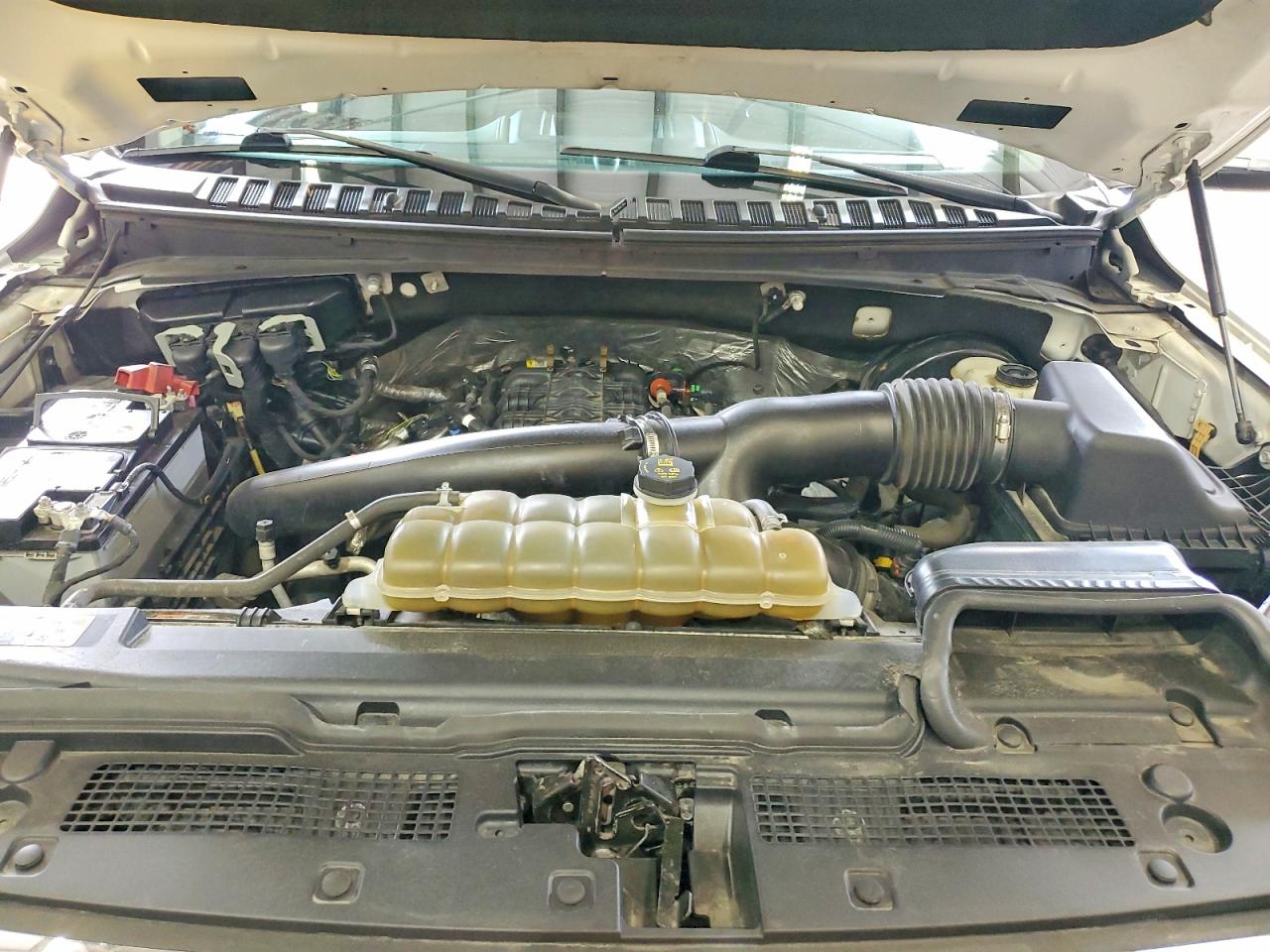 2021 Ford Expedition VIN 1FMJU1JT0MEA10409 photo 12