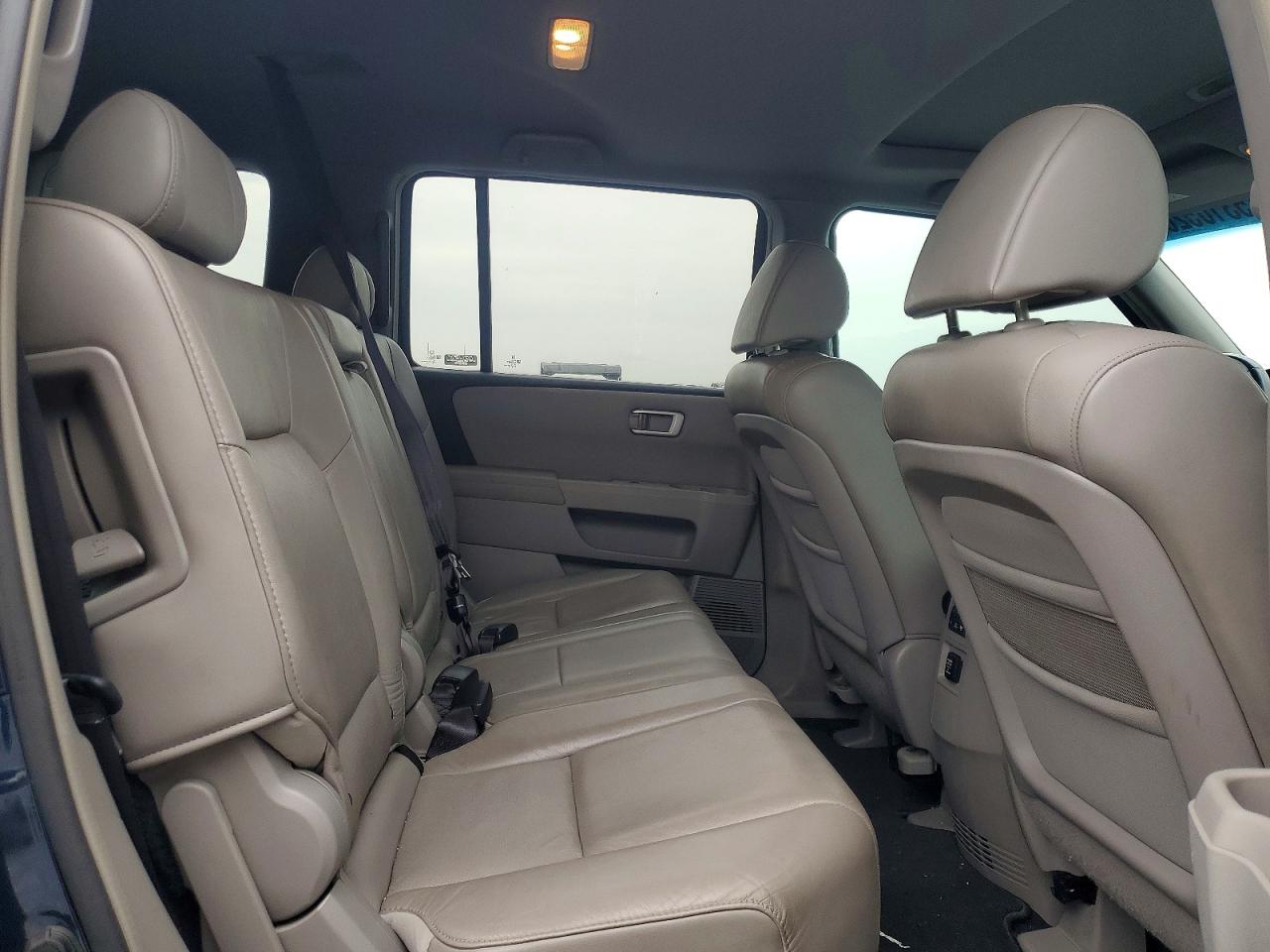 2009 Honda Pilot VIN 5FNYF38529B021062 photo 11