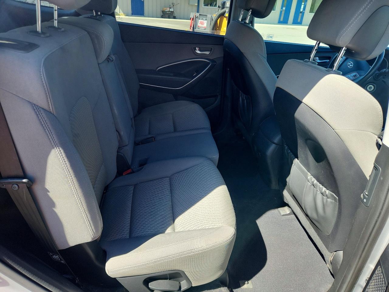 2016 Hyundai Santa fe VIN KM8SMDHF6GU156345 photo 11