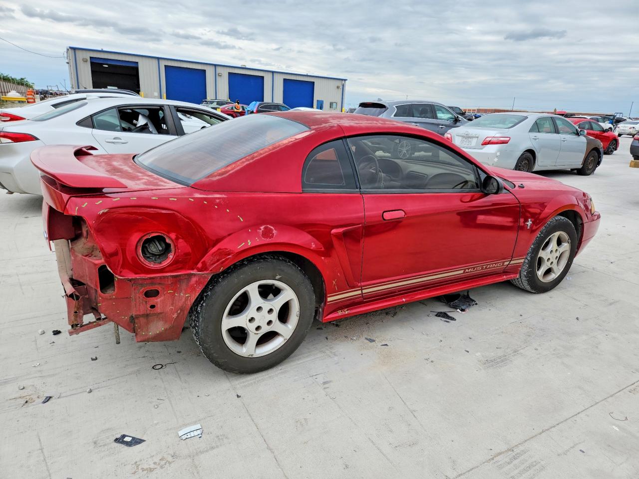 2001 FORD Mustang VIN 1FAFP40421F151202 photo 3