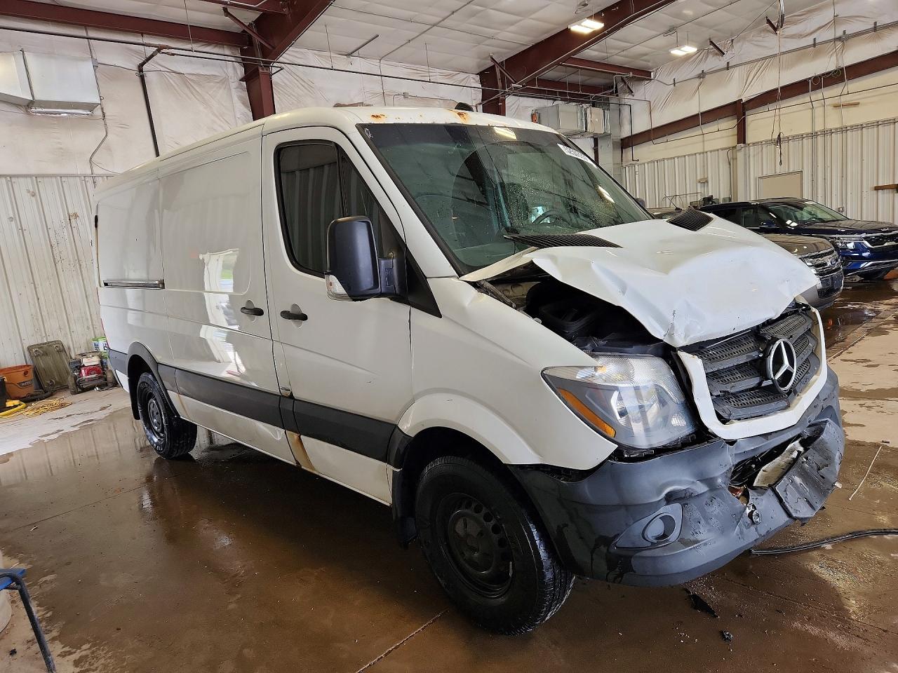 2016 MERCEDES Sprinter VIN WD3PE7DD3GP315408 photo 4