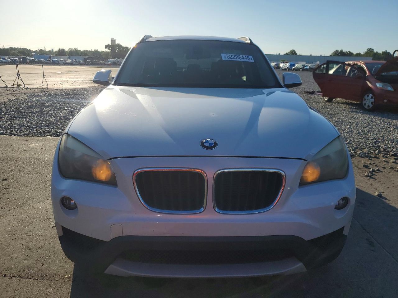 2013 BMW X1 VIN WBAVM1C58DVW46481 photo 5