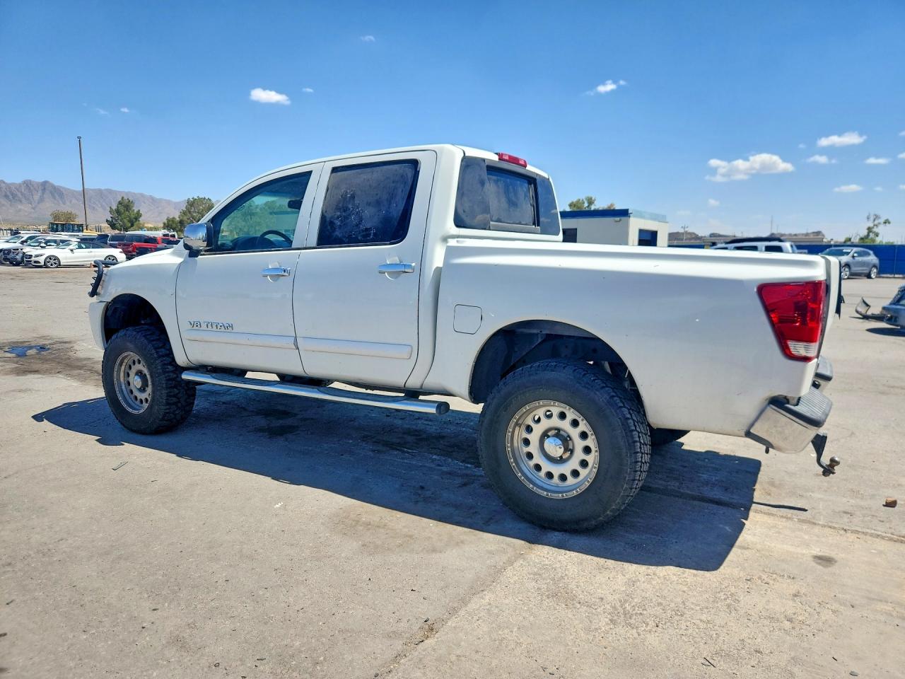 2007 NISS Titan VIN 1N6BA07B67N226437 photo 2