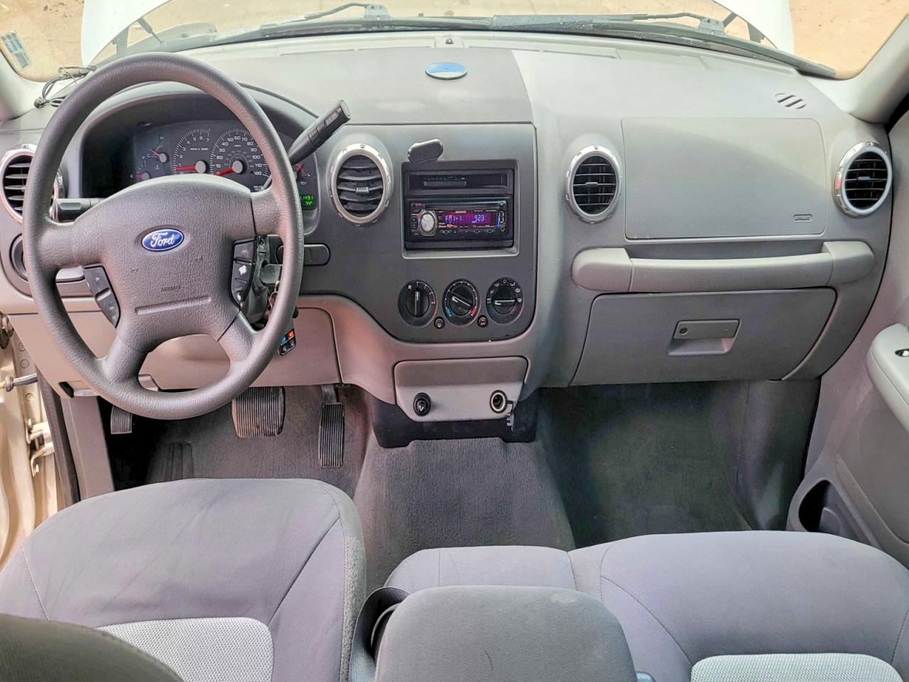 2004 FORD Expedition VIN 1FMRU13W64LB74351 photo 9