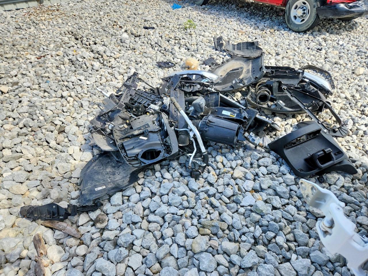 2025 Ram Promaster VIN 3C6LRVVG6SE514653 photo 12