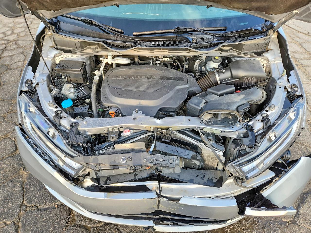 2021 Honda Odyssey VIN 5FNRL6H5XMB013301 photo 12
