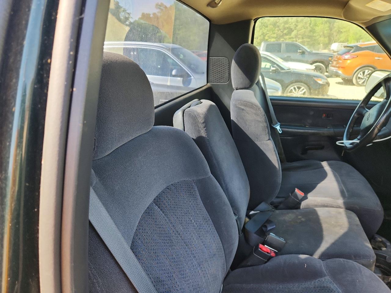 2002 CHEV Silverado VIN 1GCEC14V42Z211239 photo 10