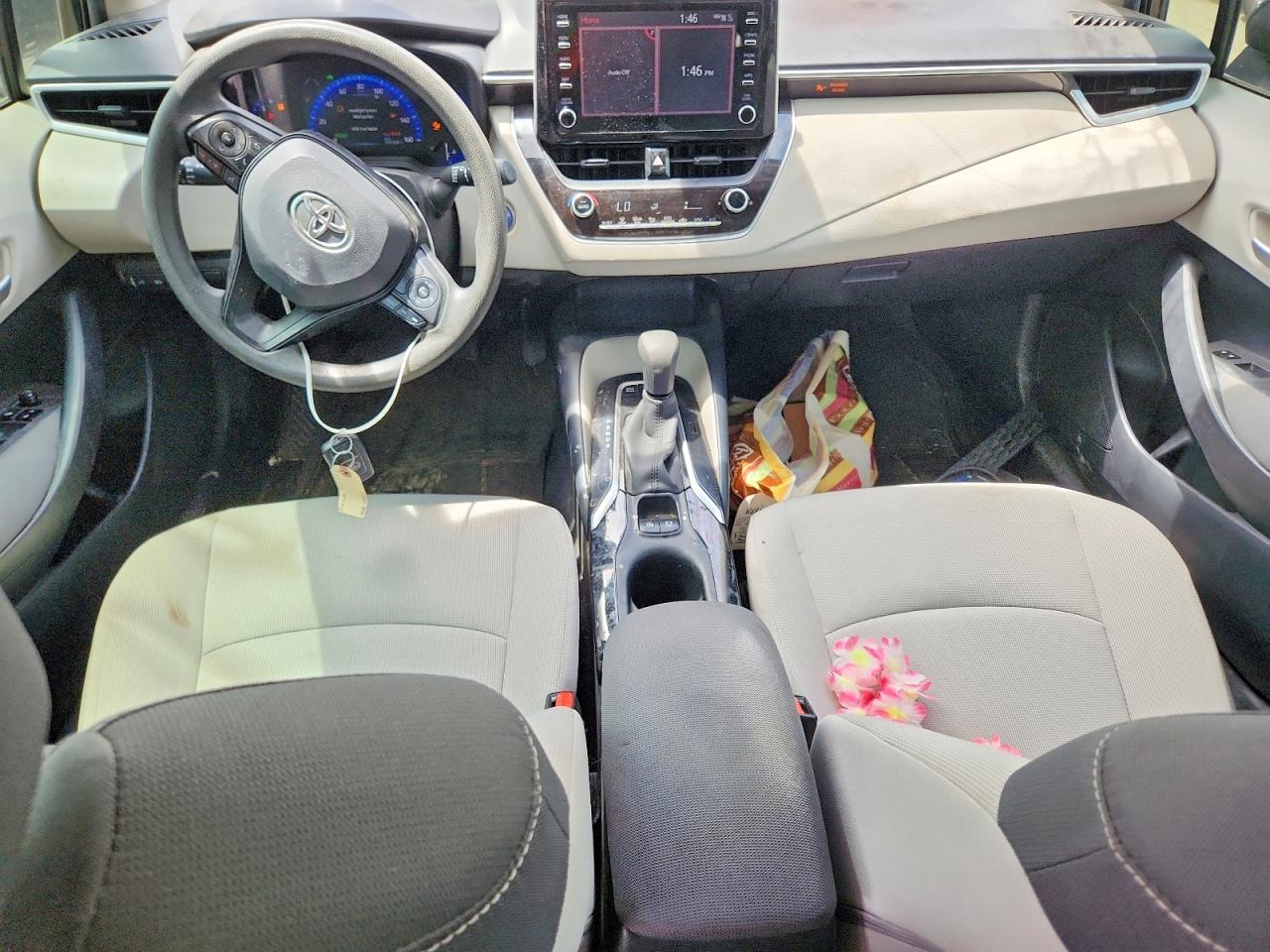 2020 Toyota Corolla VIN JTDEBRBEXLJ002401 photo 8