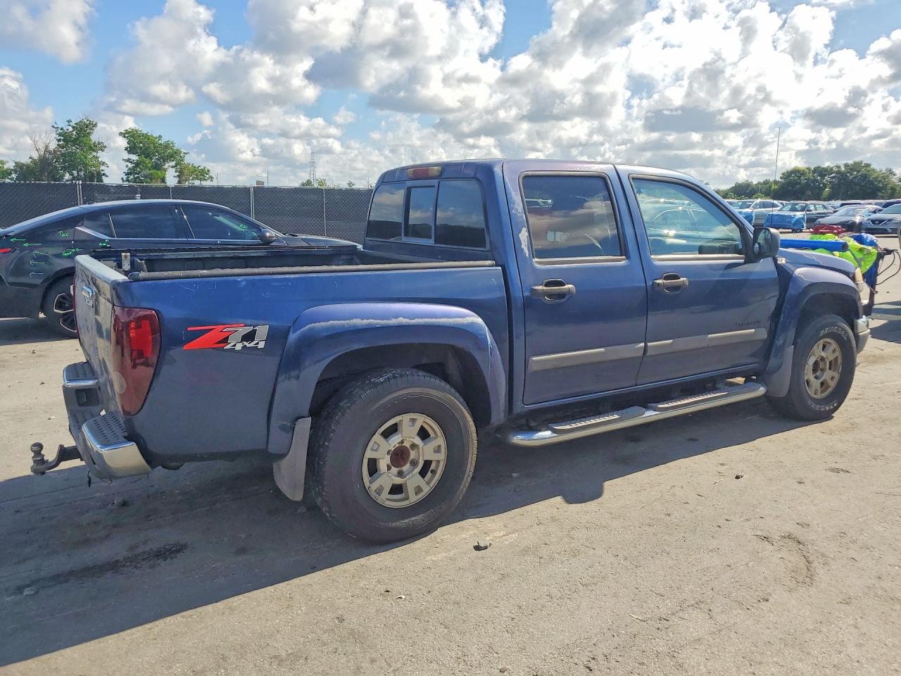 2004 Chevrolet Colorado VIN 1GCDT136948104606 photo 3
