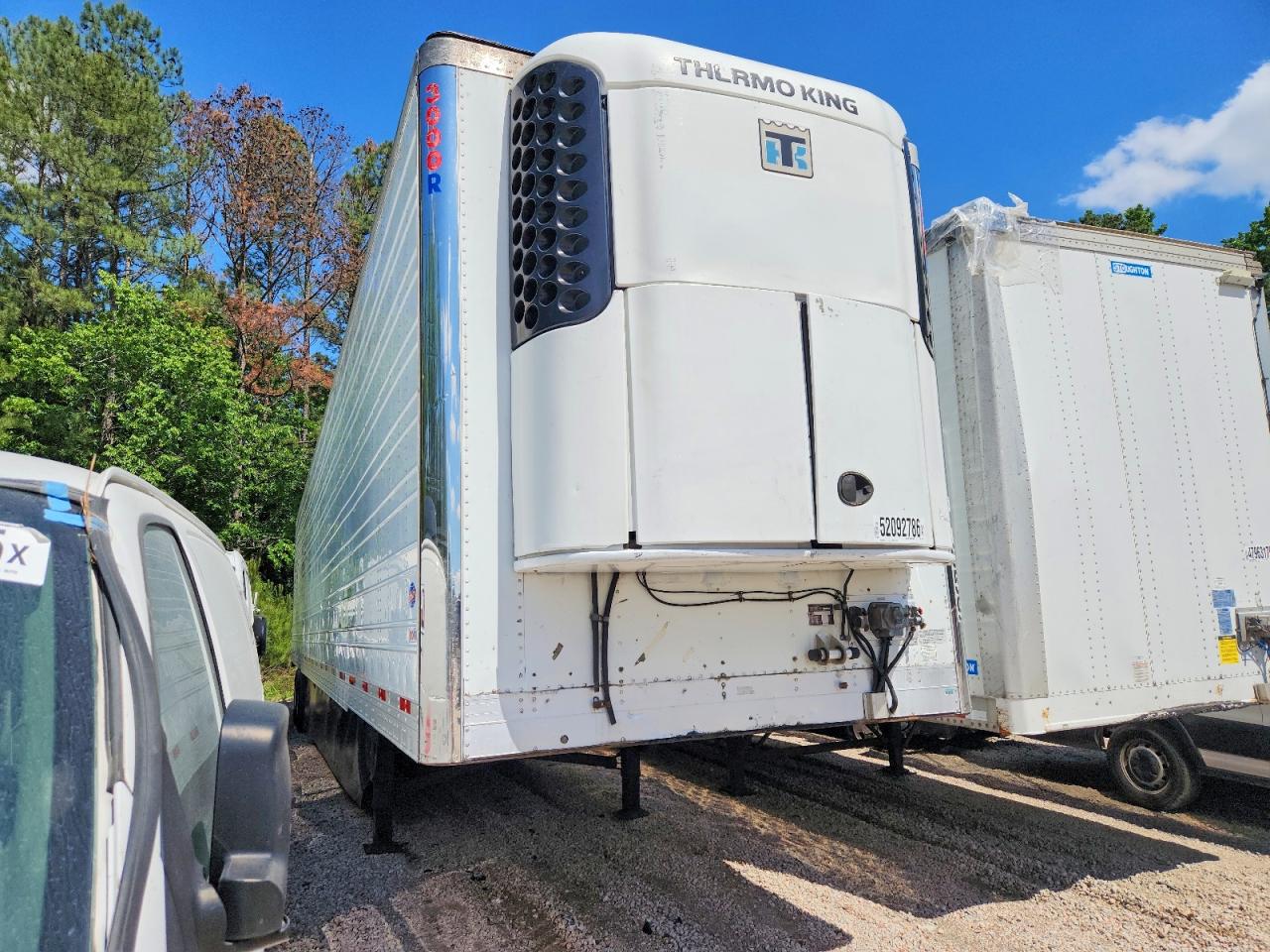 2016 UTILITY All models VIN 1UYVS2531GU615403 photo 1
