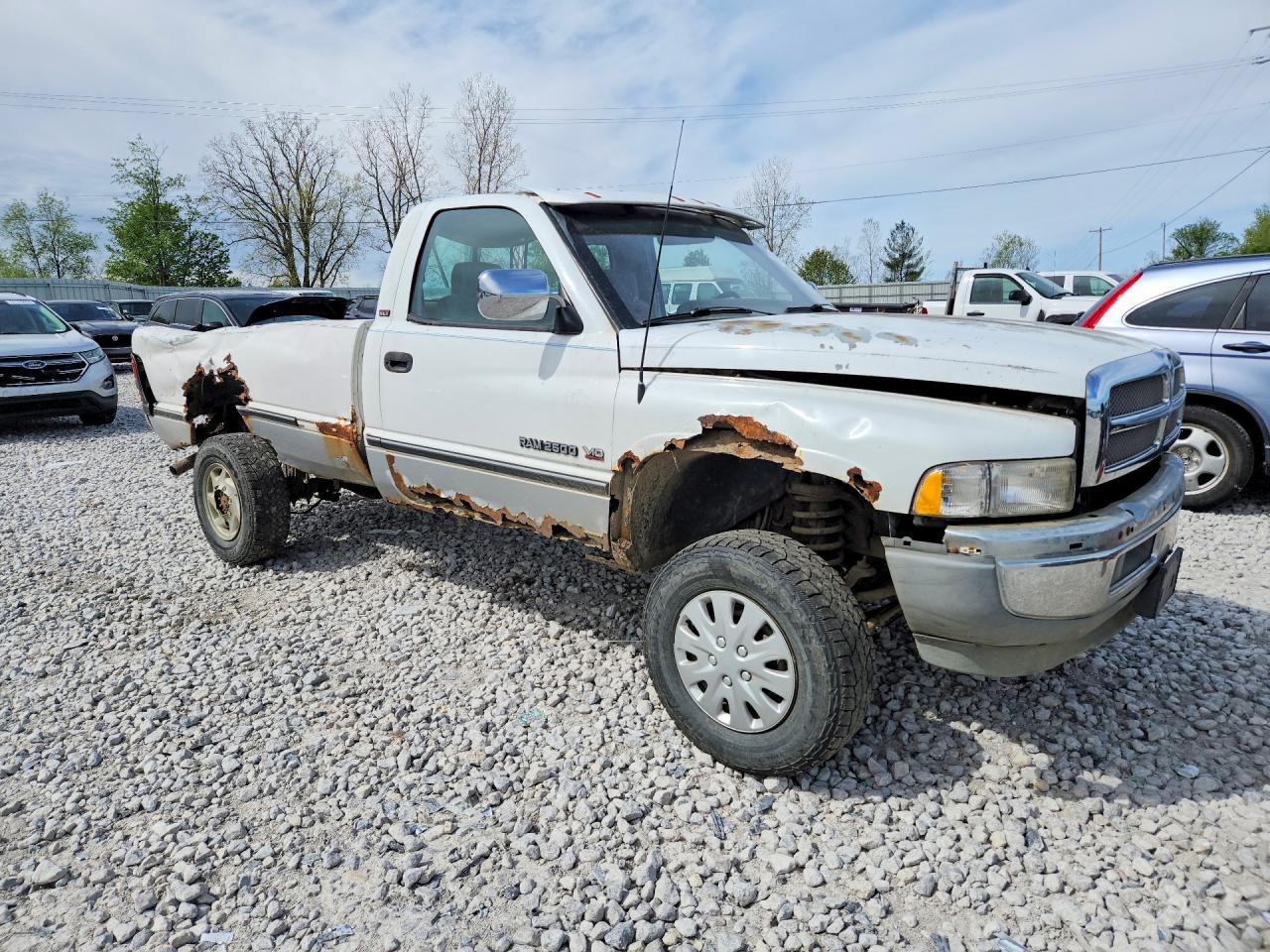 1996 Dodge Ram 2500 VIN 1B7KF26W8TS654672 photo 4