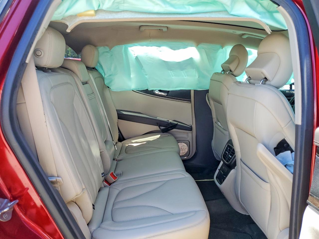 2018 Lincoln Mkx VIN 2LMPJ6LP0JBL46640 photo 11