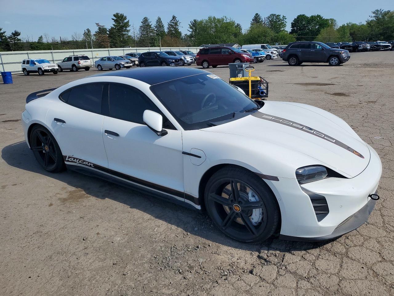 2023 Porsche Taycan VIN WP0AD2Y18PSA47294 photo 4