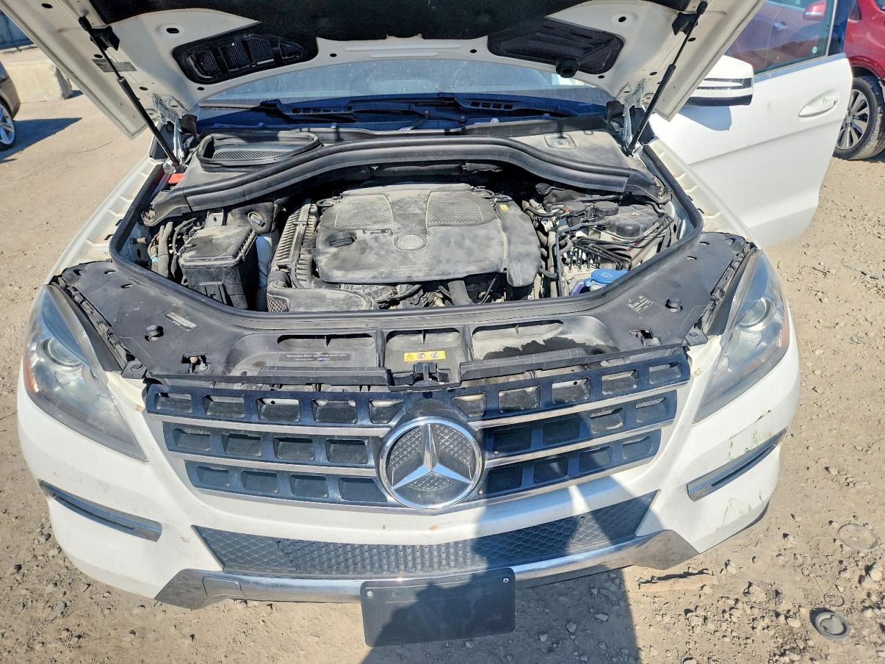 2015 Mercedes-Benz M-class VIN 4JGDA5HB7FA502164 photo 12