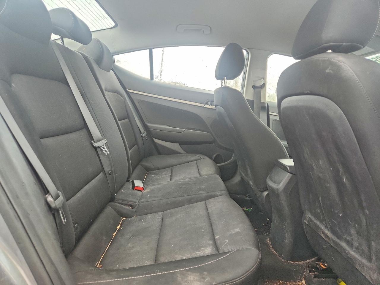 2018 Hyundai Elantra VIN 5NPD74LF5JH260001 photo 10