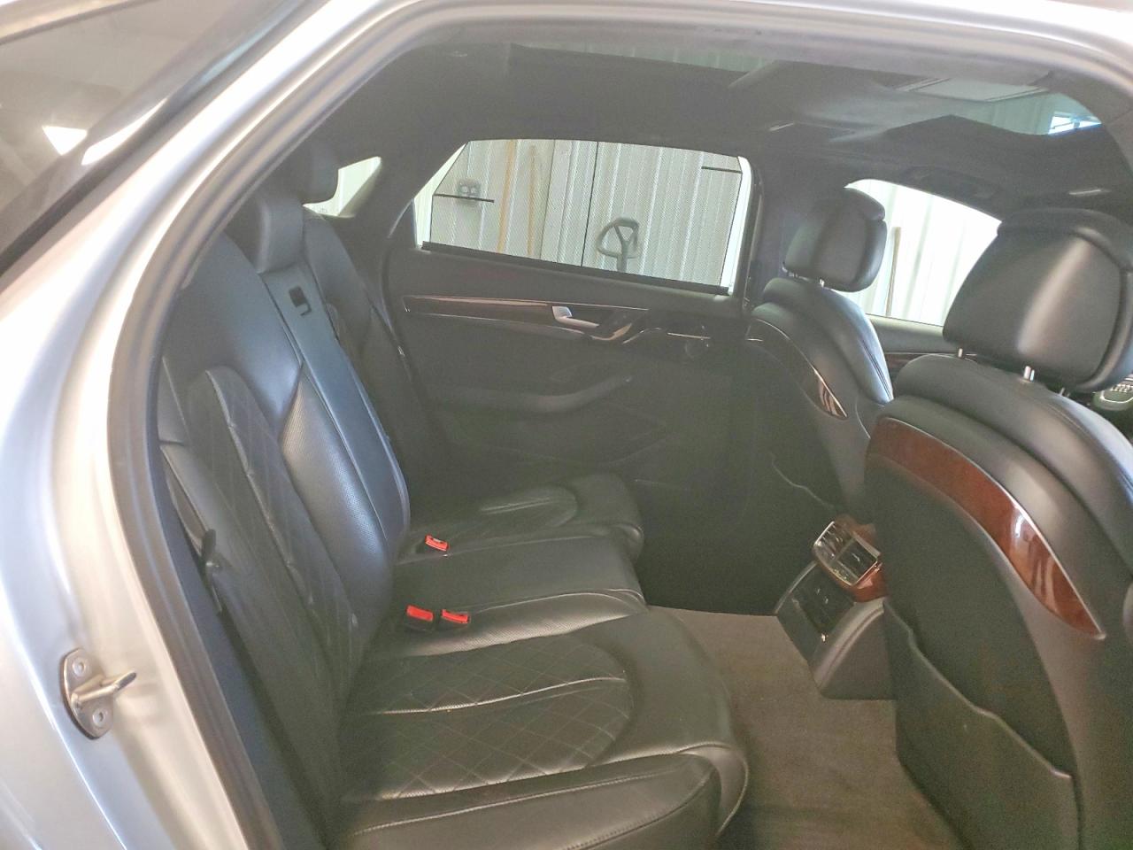 2013 Audi A8 VIN WAURGAFD4DN000897 photo 10