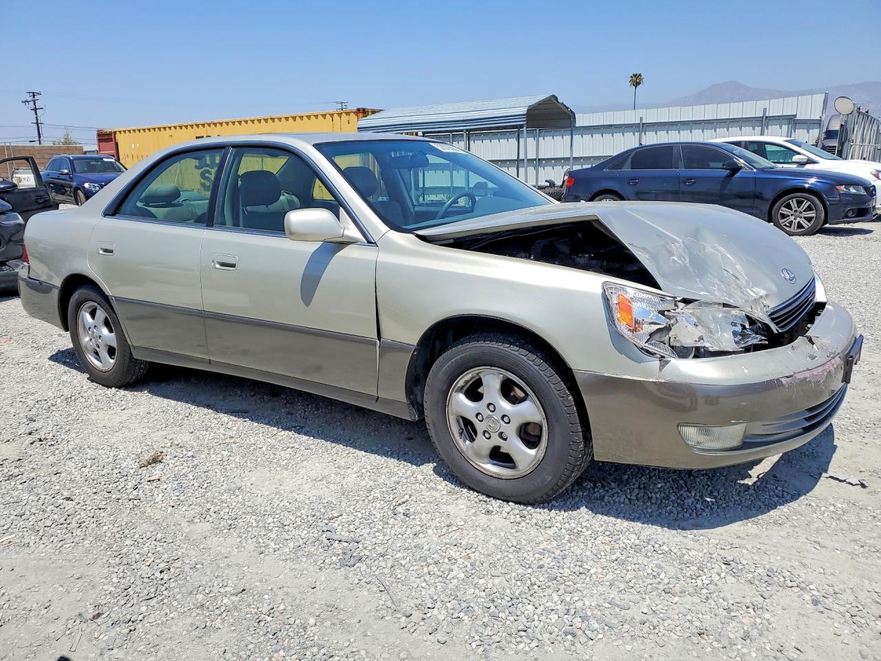 1998 Lexus Es300 VIN JT8BF28G0W5044059 photo 4