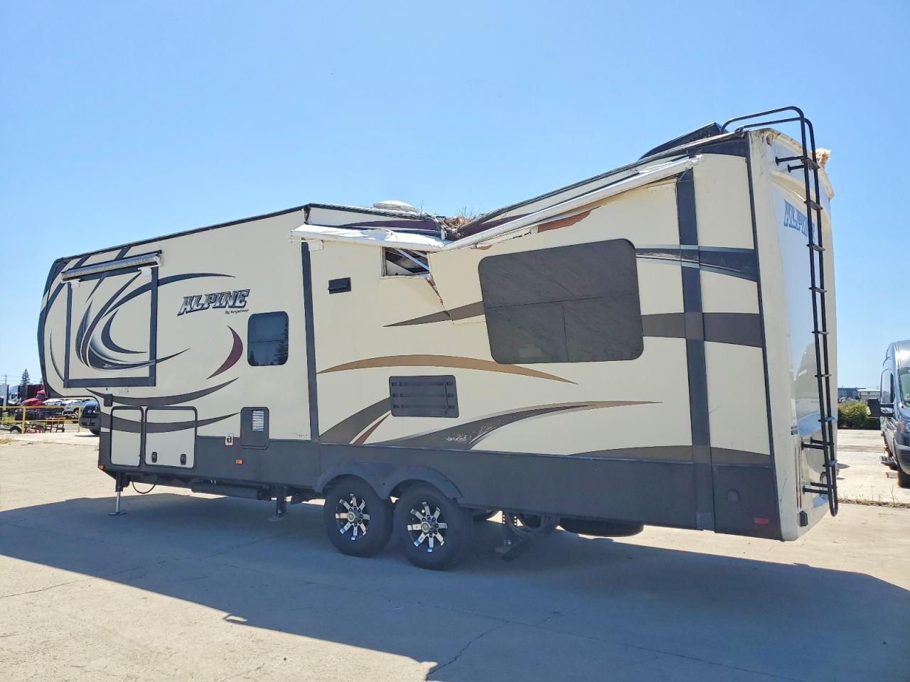 2015 KEYSTONE Alpine 301 VIN 4YDF30123FE780926 photo 3