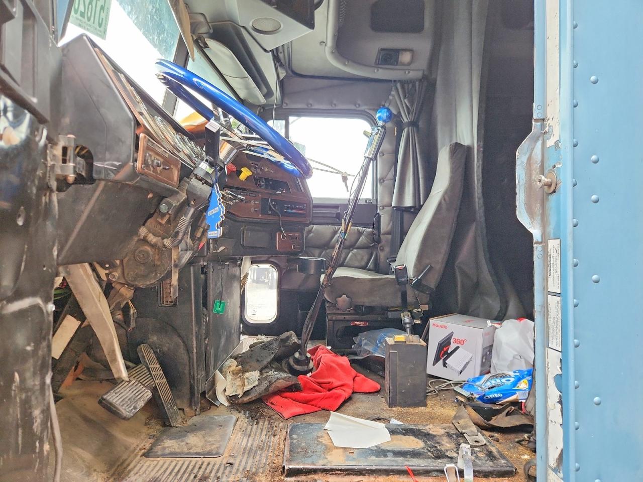 2006 FREIGHTLINER All other VIN 1FUJAPAV56DU25793 photo 5