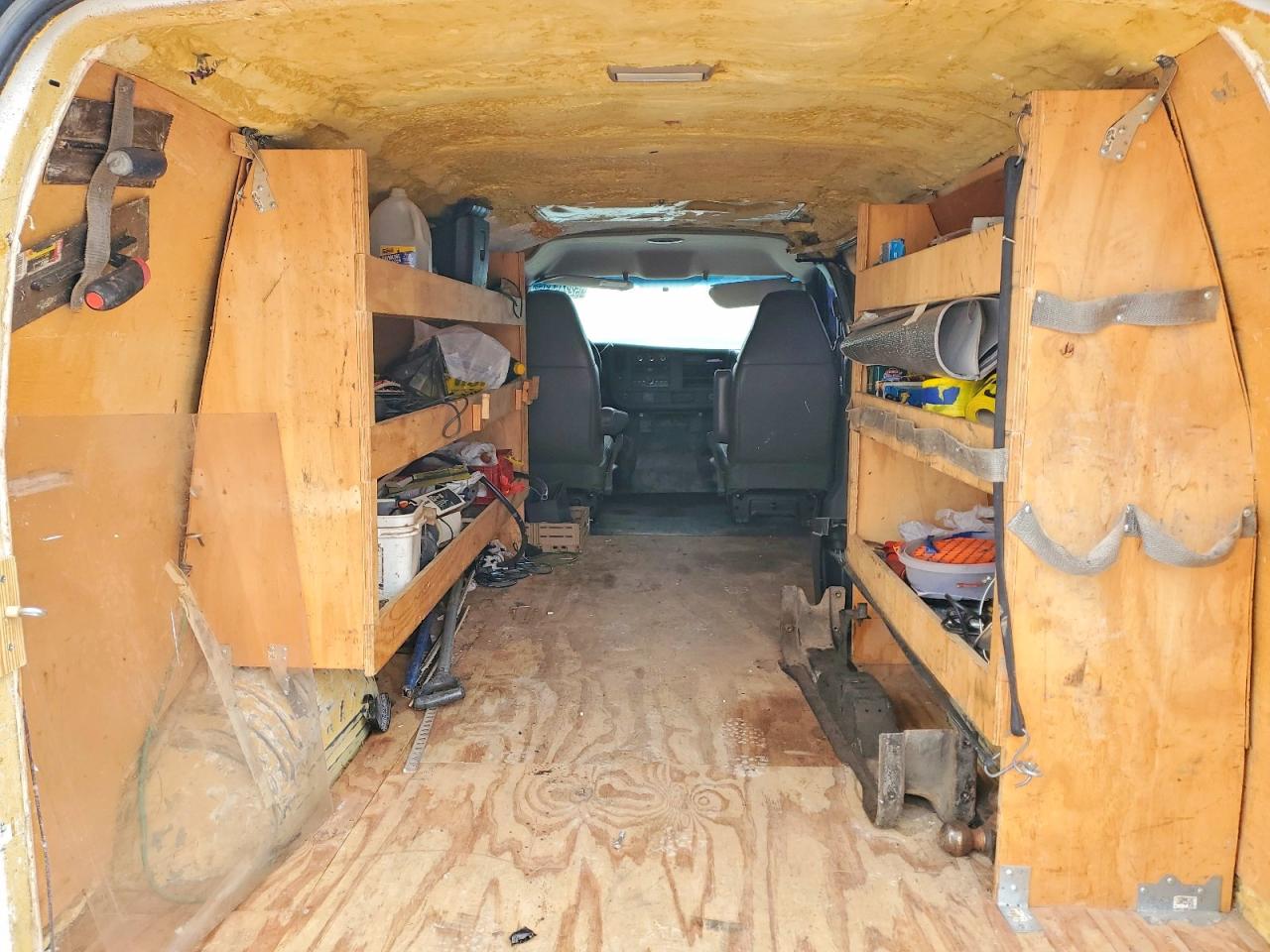 2009 CHEV Express VIN 1GCHG39K691148990 photo 10
