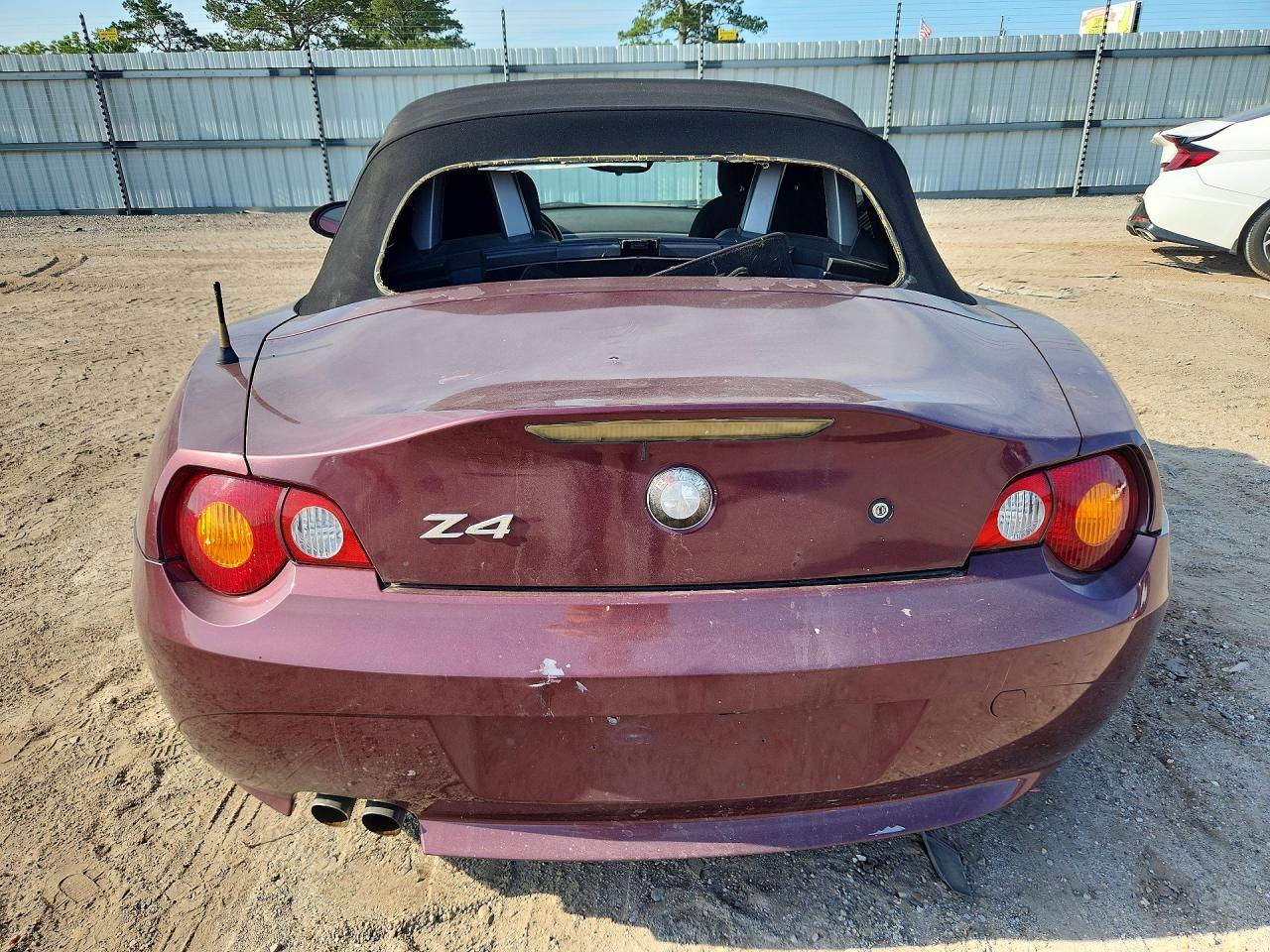 2003 BMW Z4 VIN 4USBT33403LR62490 photo 6