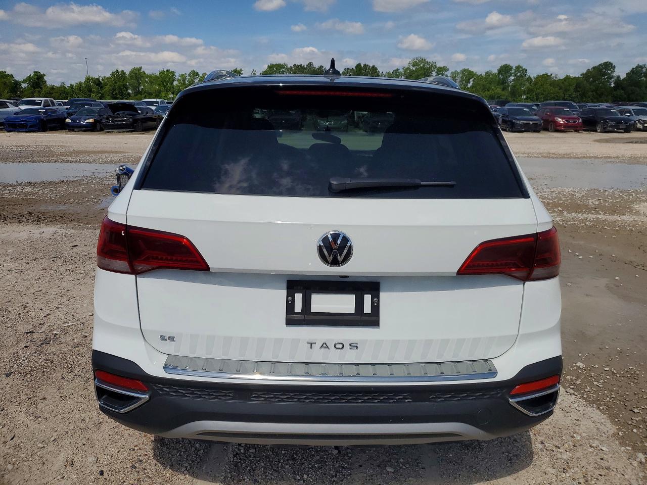 2024 Volkswagen All other VIN 3VVEX7B25RM004291 photo 6