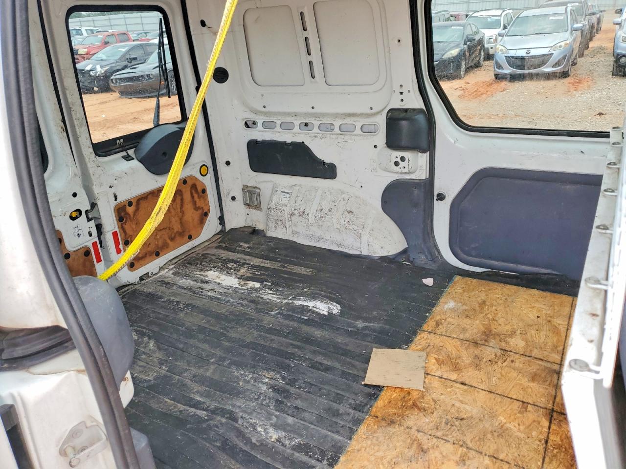 2011 Ford Transit VIN NM0LS6BNXBT073992 photo 11