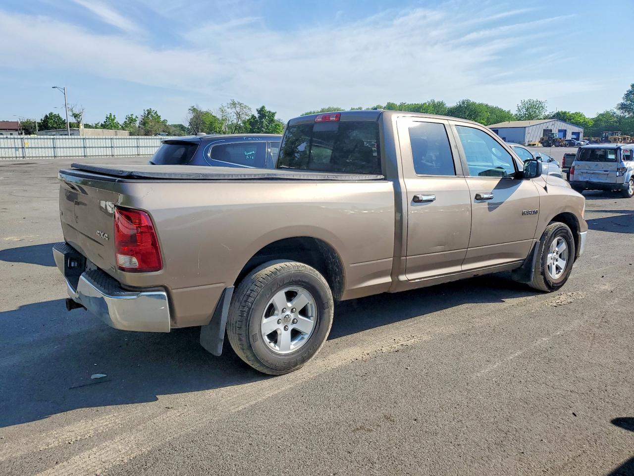 2010 Dodge All models VIN 1D7RV1GP7AS154654 photo 3