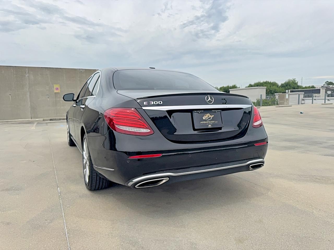 2018 Mercedes-Benz E-class VIN WDDZF4JB2JA294127 photo 3