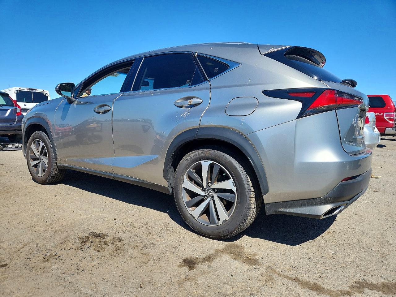 2018 Lexus Nx VIN JTJBARBZ7J2166038 photo 2