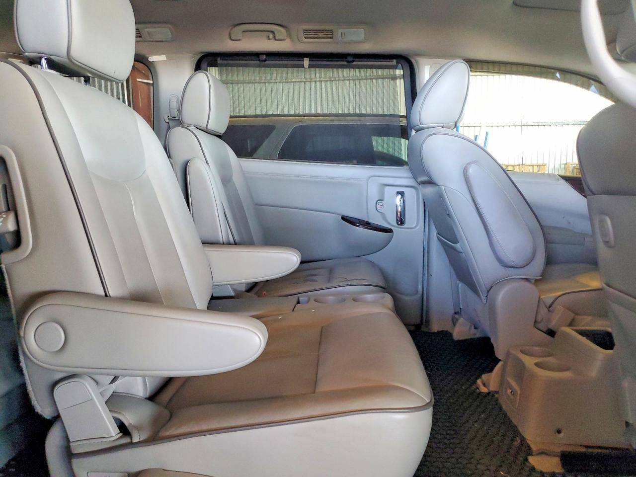 2012 Nissan Quest VIN JN8AE2KP8C9044523 photo 11