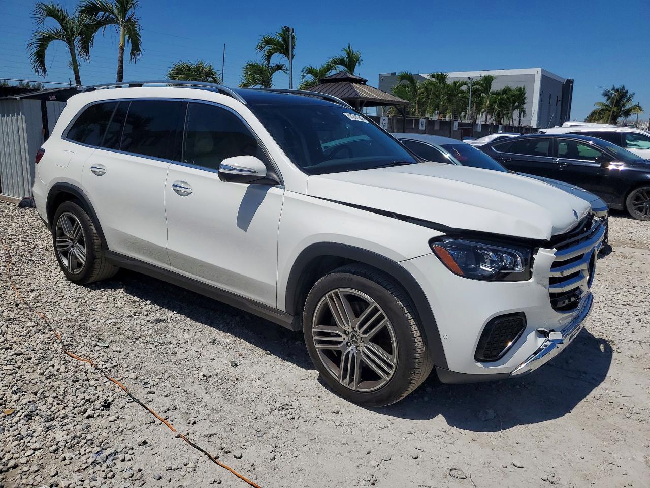 2025 Mercedes-Benz Gls-class VIN 4JGFF5KE7SB450178 photo 4
