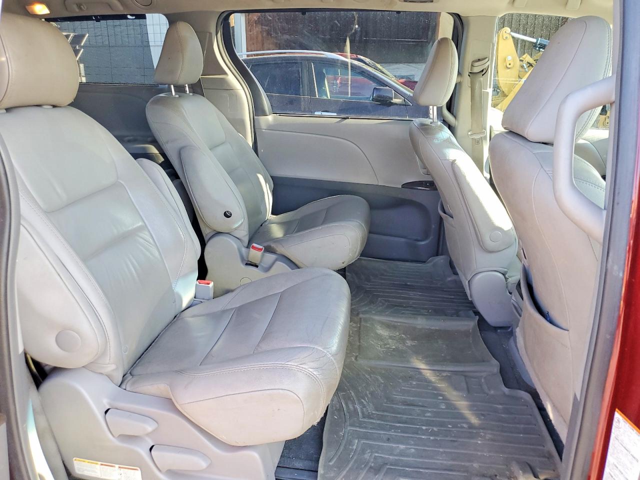 2015 Toyota All models VIN 5TDDK3DC3FS095693 photo 11