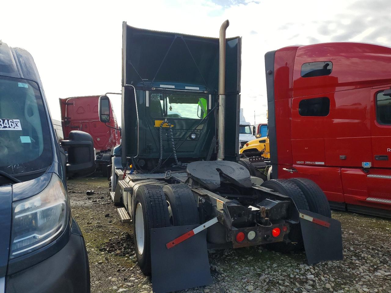2018 MACK All other VIN 1M1AW01X9JM010552 photo 3