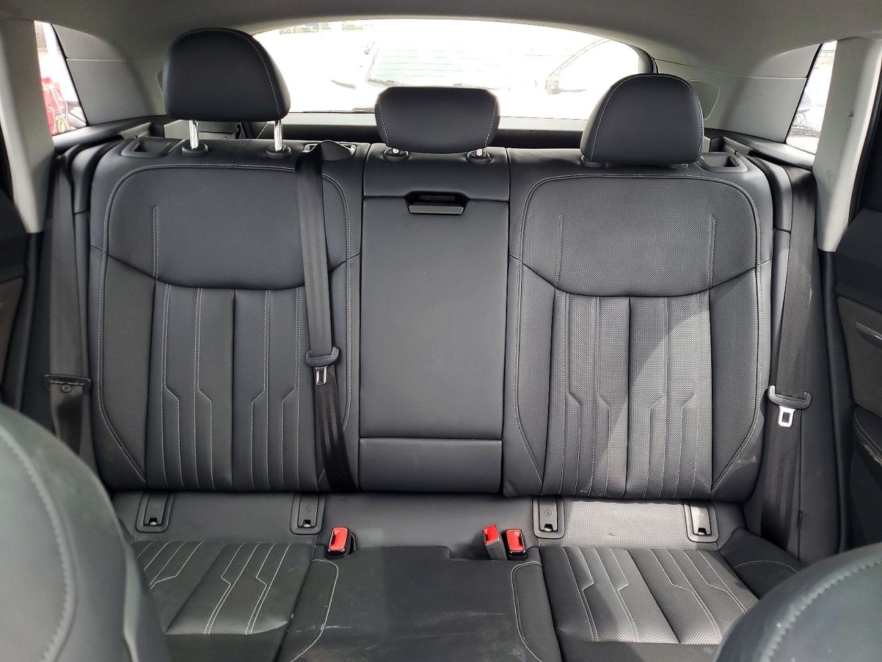 2019 AUDI E-tron VIN WA1VABGE2KB008490 photo 10