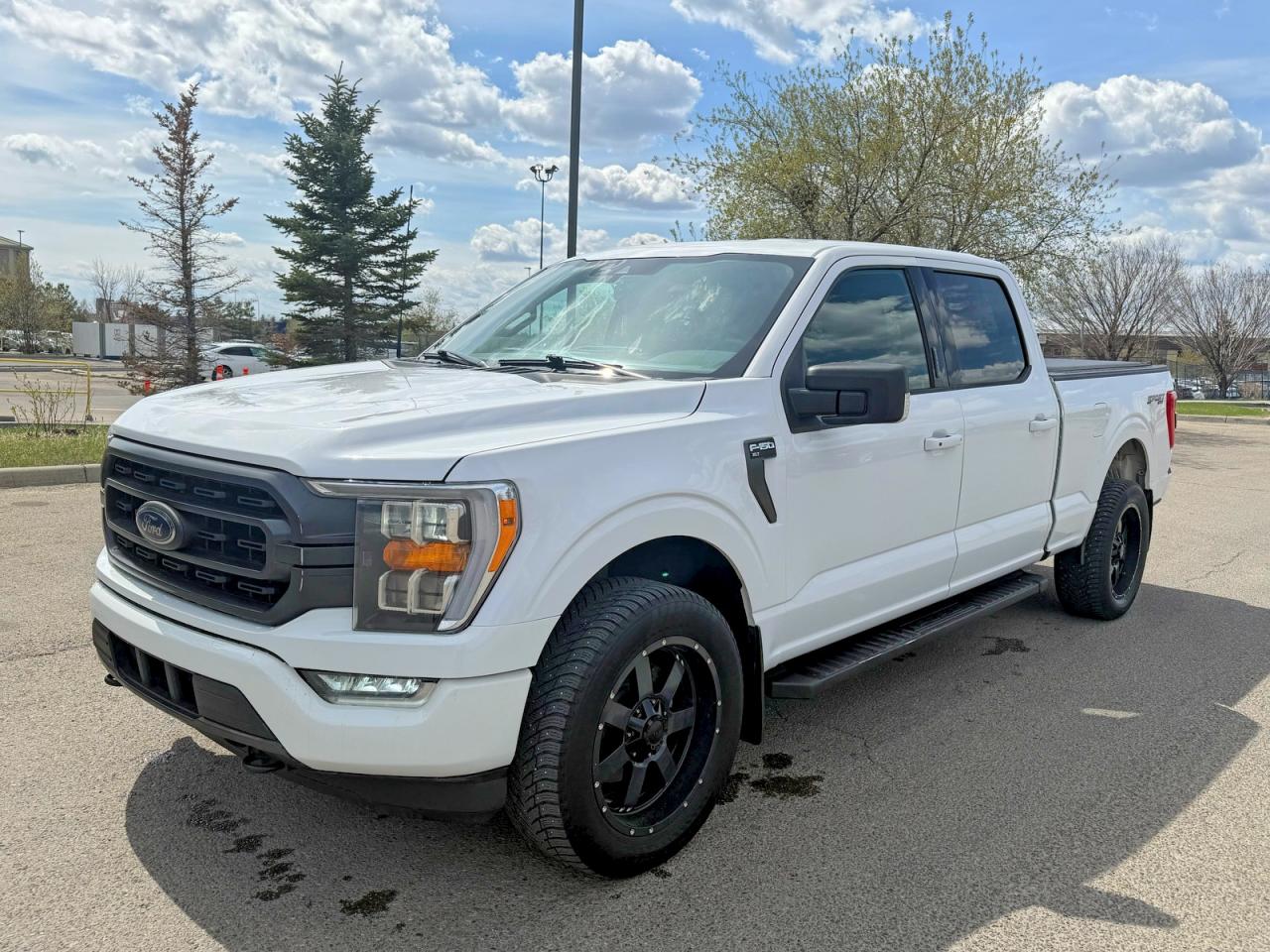 2021 Ford F150 VIN 1FTFW1E89MKE28494 photo 2