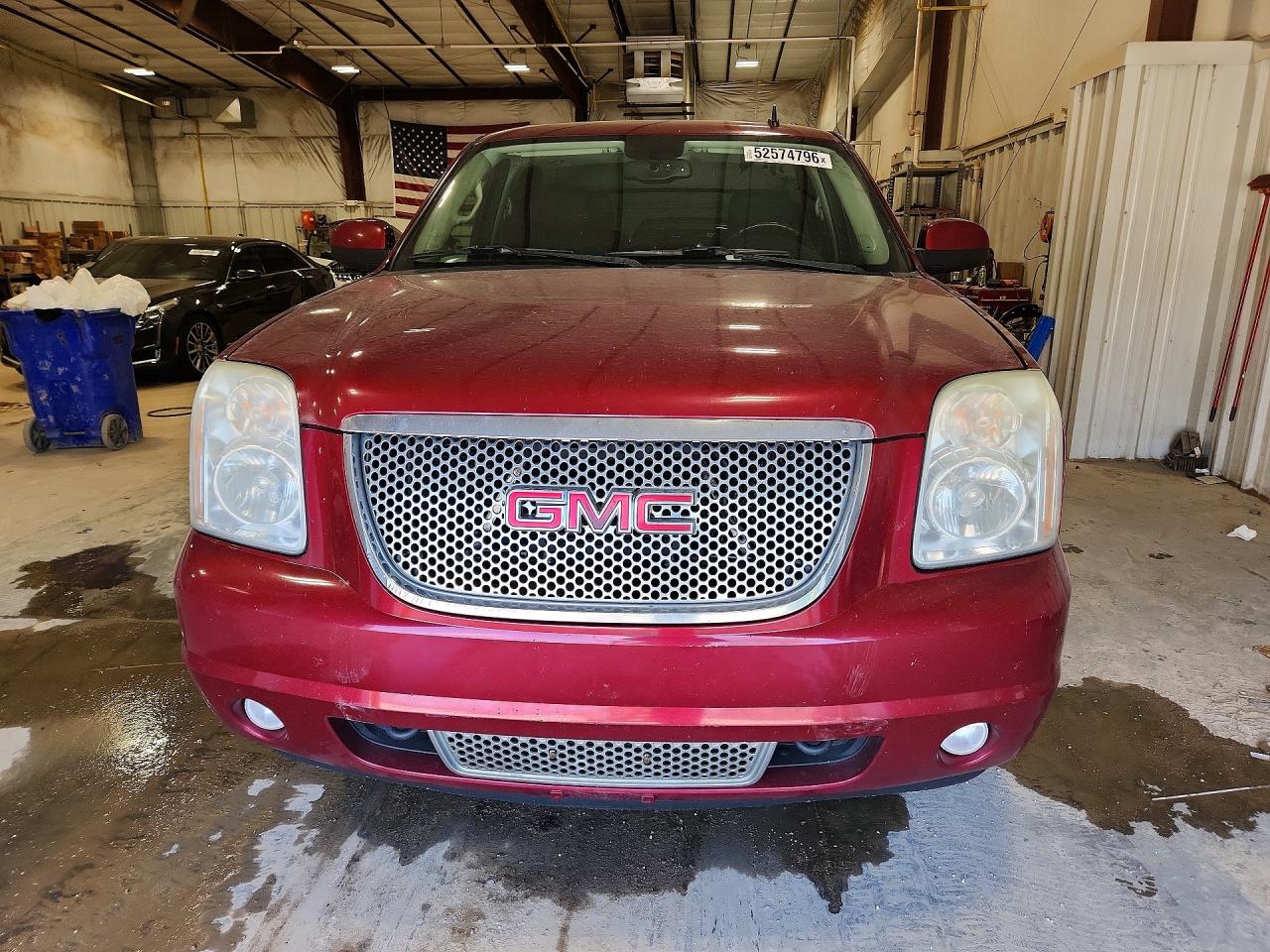 2011 GMC Yukon VIN 1GKS2EEF6BR140599 photo 5
