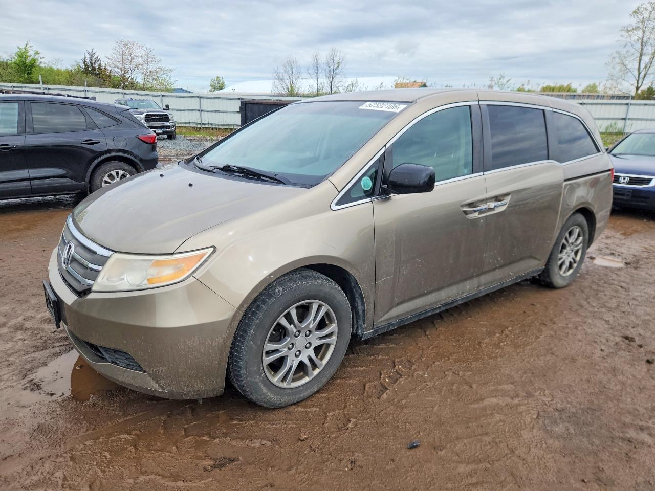 2011 Honda All models VIN 5FNRL5H4XBB028864 photo 1