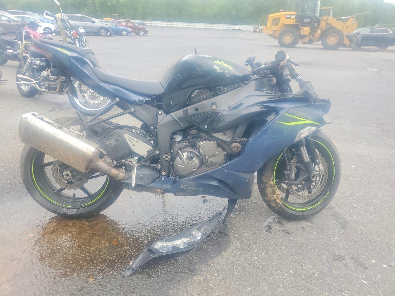 2023 Kawasaki Ninja 600 VIN JKBZXJH14PA017576 photo 1