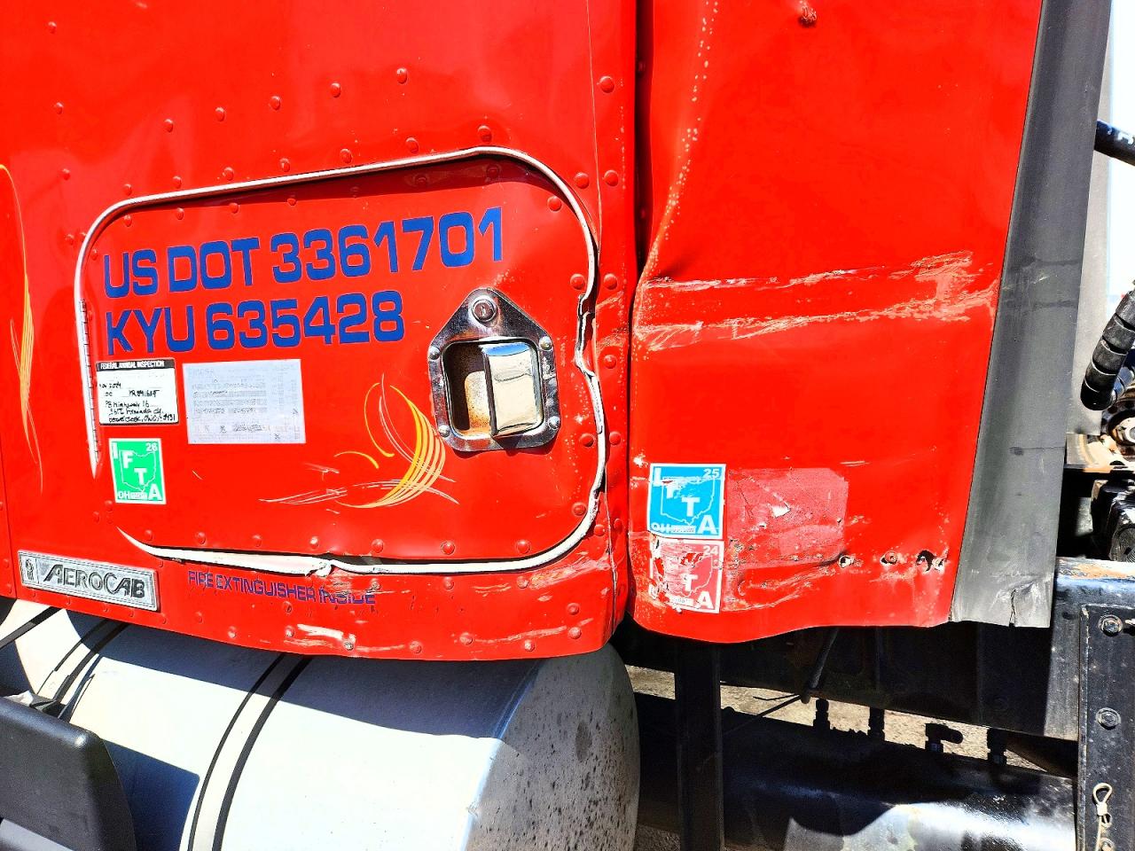 2000 KENWORTH All other VIN 1XKADU9X8YR841639 photo 9