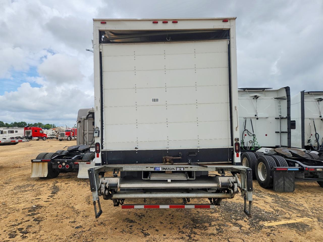 2023 FREIGHTLINER All other VIN 3ALACWFCXPDUH7780 photo 6