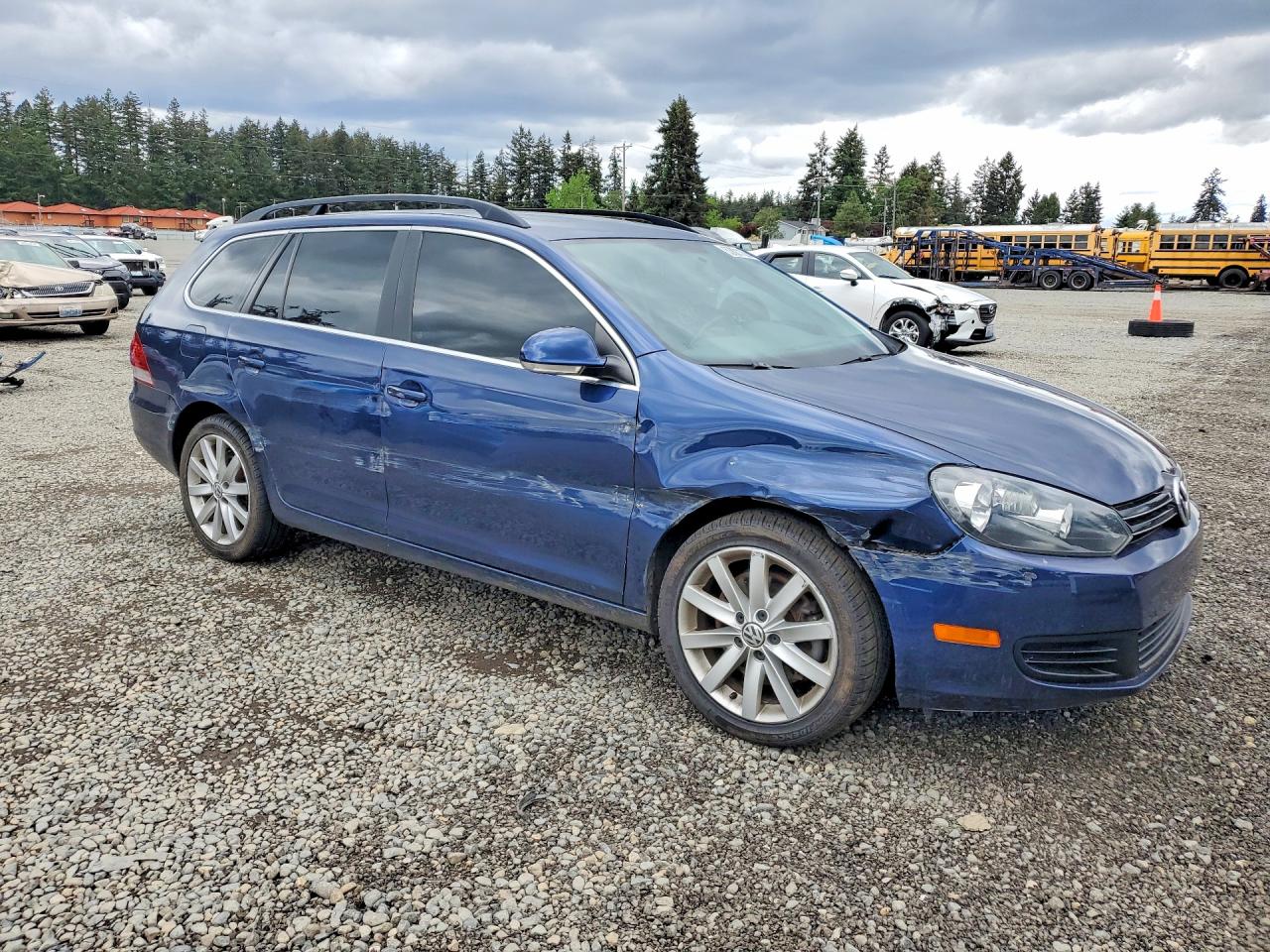 2013 Volkswagen Jetta VIN 3VWPL7AJ7DM684972 photo 4