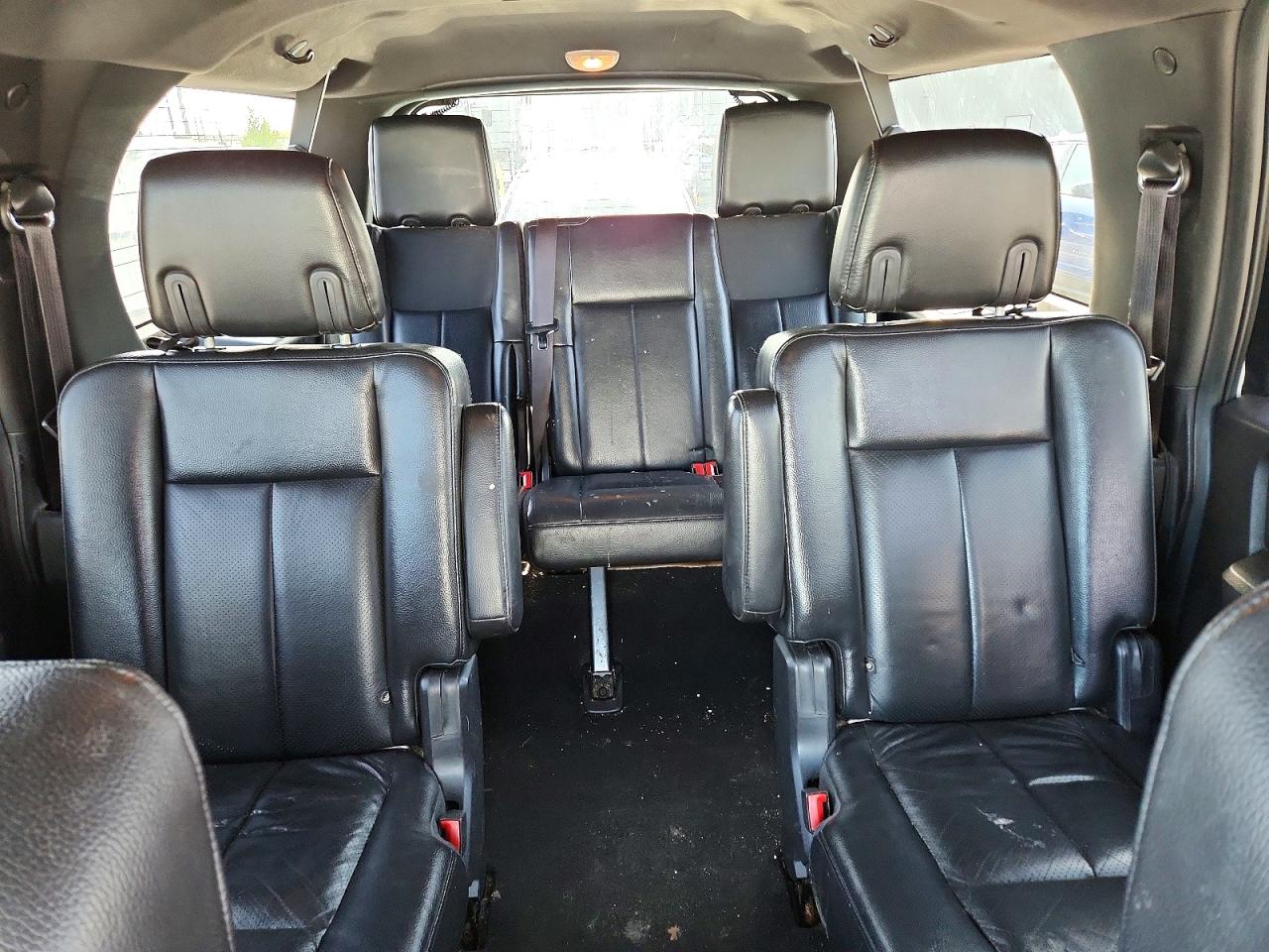 2010 Ford Expedition VIN 1FMJK2A58AEA64288 photo 10